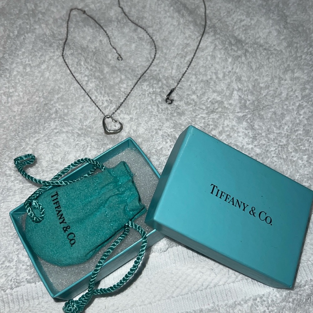 Tiffany and co. Heart necklace
